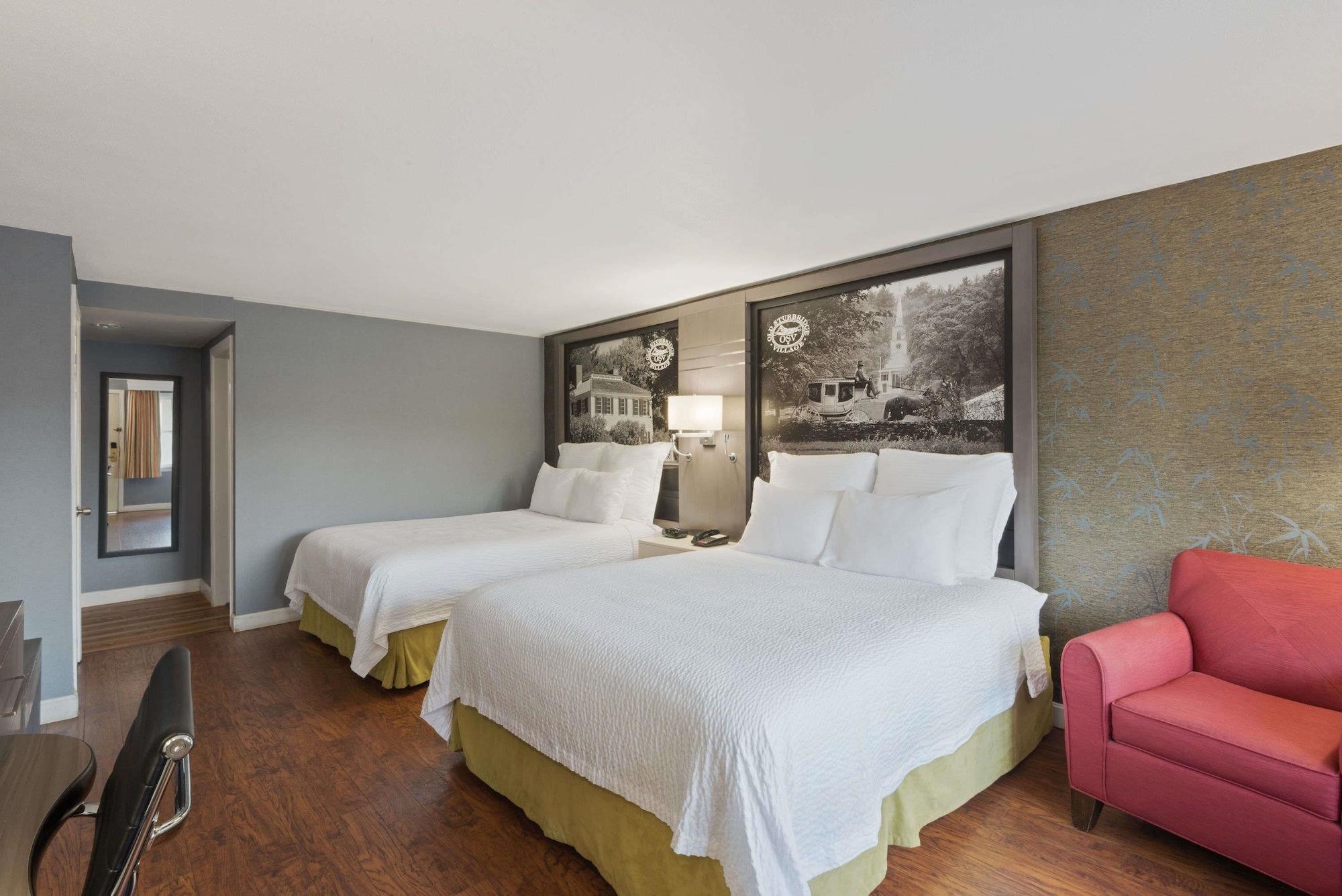 Super 8 by Wyndham Sturbridge Hotel Eksteriør billede