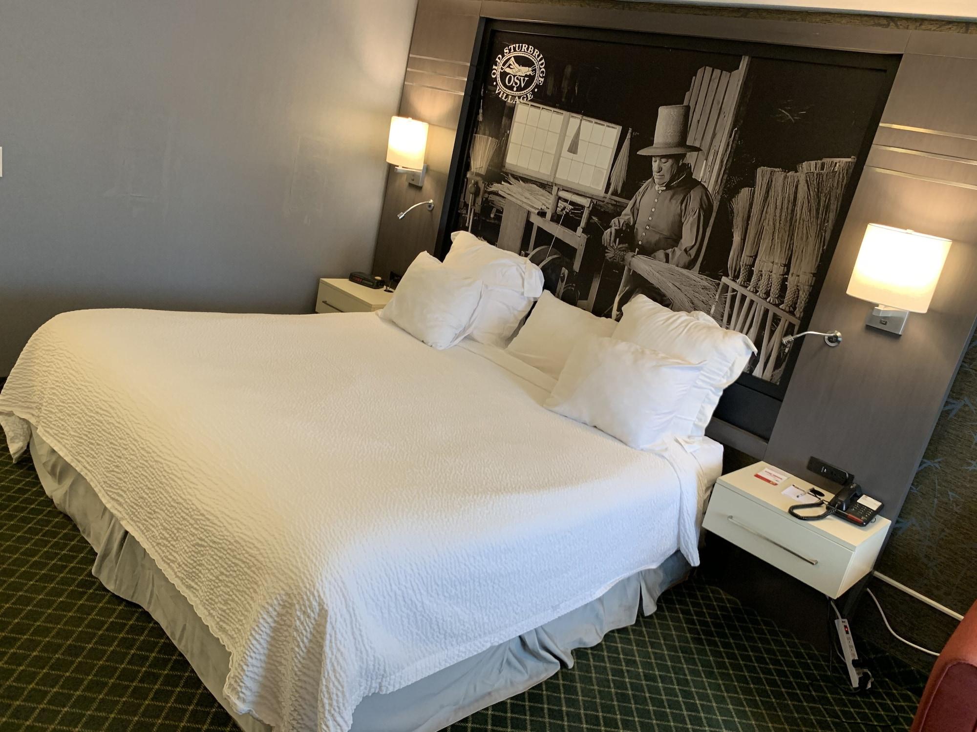 Super 8 by Wyndham Sturbridge Hotel Eksteriør billede