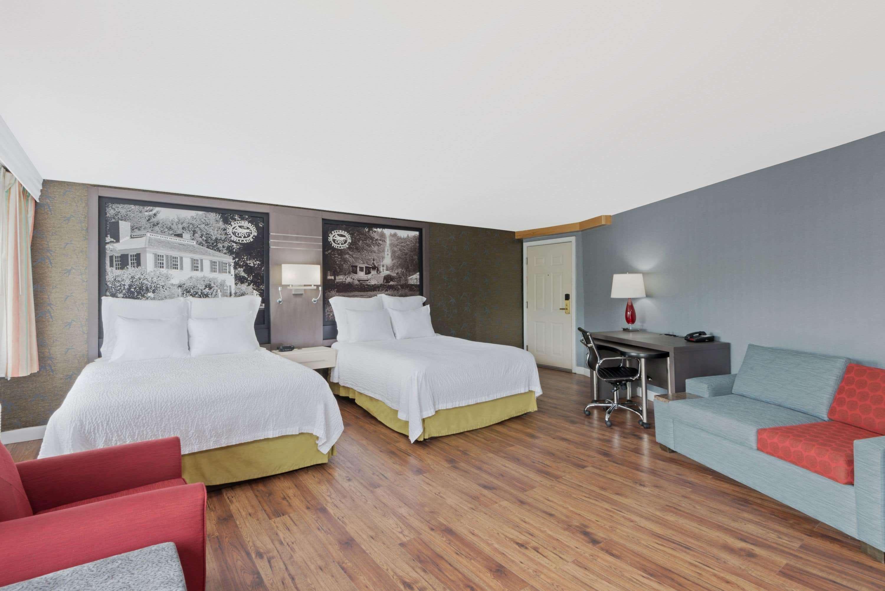 Super 8 by Wyndham Sturbridge Hotel Eksteriør billede